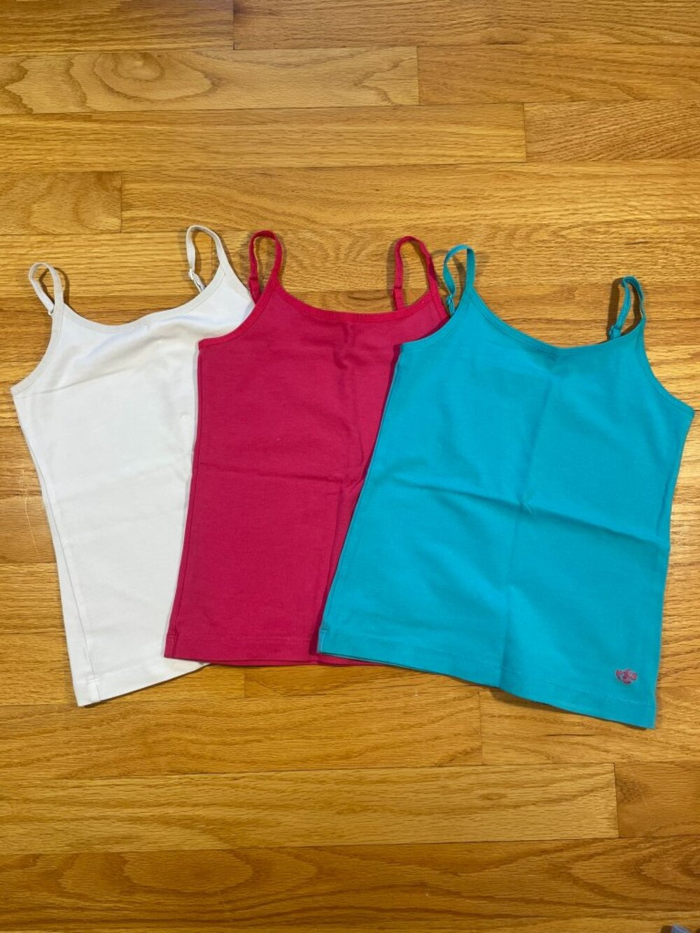 Three Lucky & Me Tank Top Camisoles
